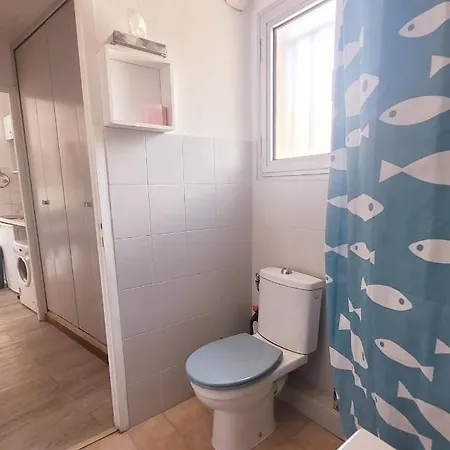Studio A 10 M Des Plages Et A 5 Min Du Centre Ville De Bandol Apartment *